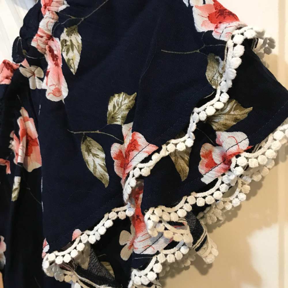 NWT Kori Boutique Floral Ruffle Top Multiple Sizes - Picture 3 of 5